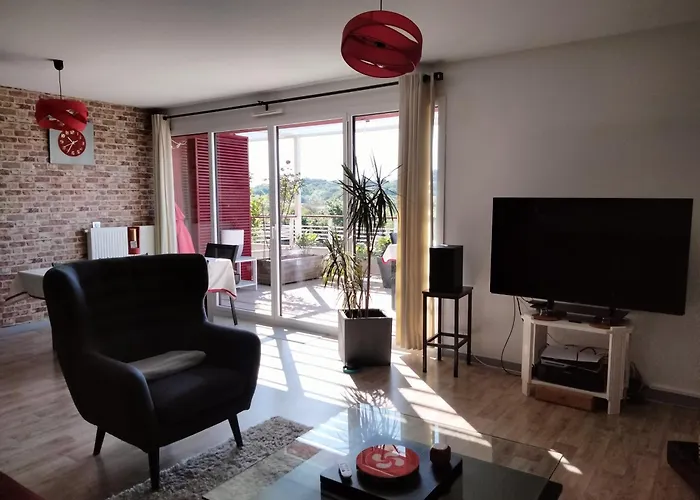 Apartment Lawrence House Barnes Bidart