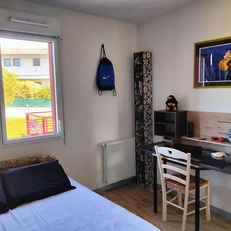 Lawrence House Barnes דירה *