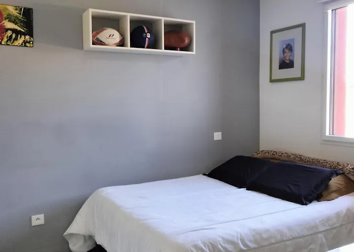 Lawrence House Barnes Lejlighed